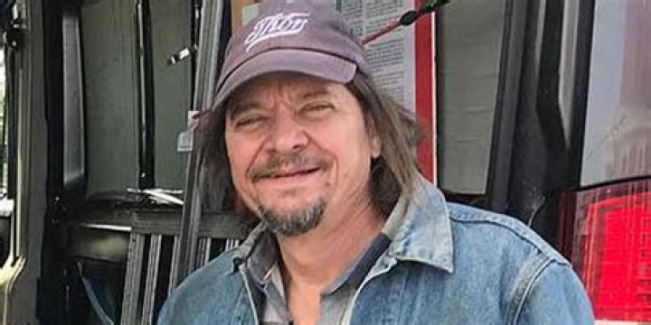 What Happened to Jersey John's Leg on American Pickers Today?